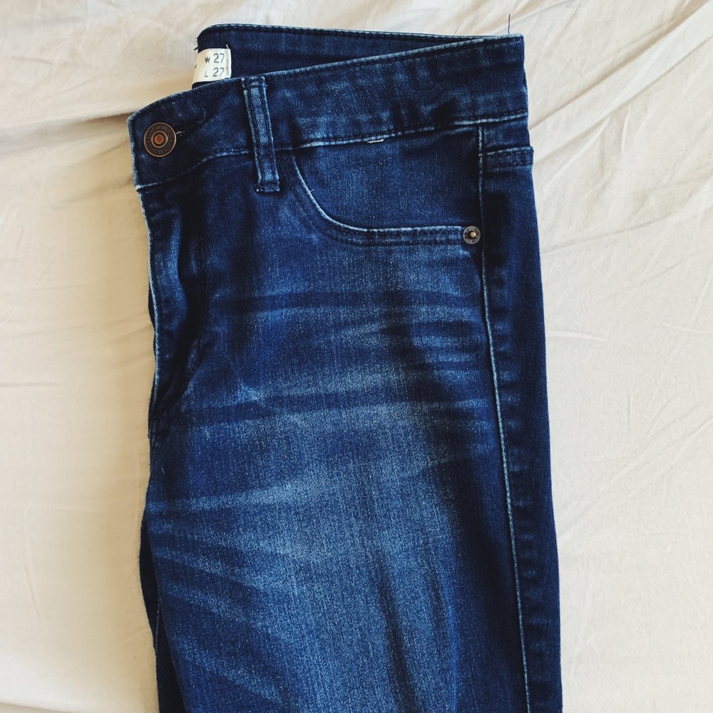 Abercrombie & Fitch Dark Wash Jean Leggings